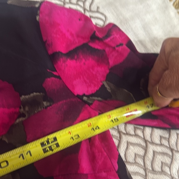 (T2) Trina Turk Pink Sheath Dress with Bell Sleeves, size 0 - Picture 12 of 16